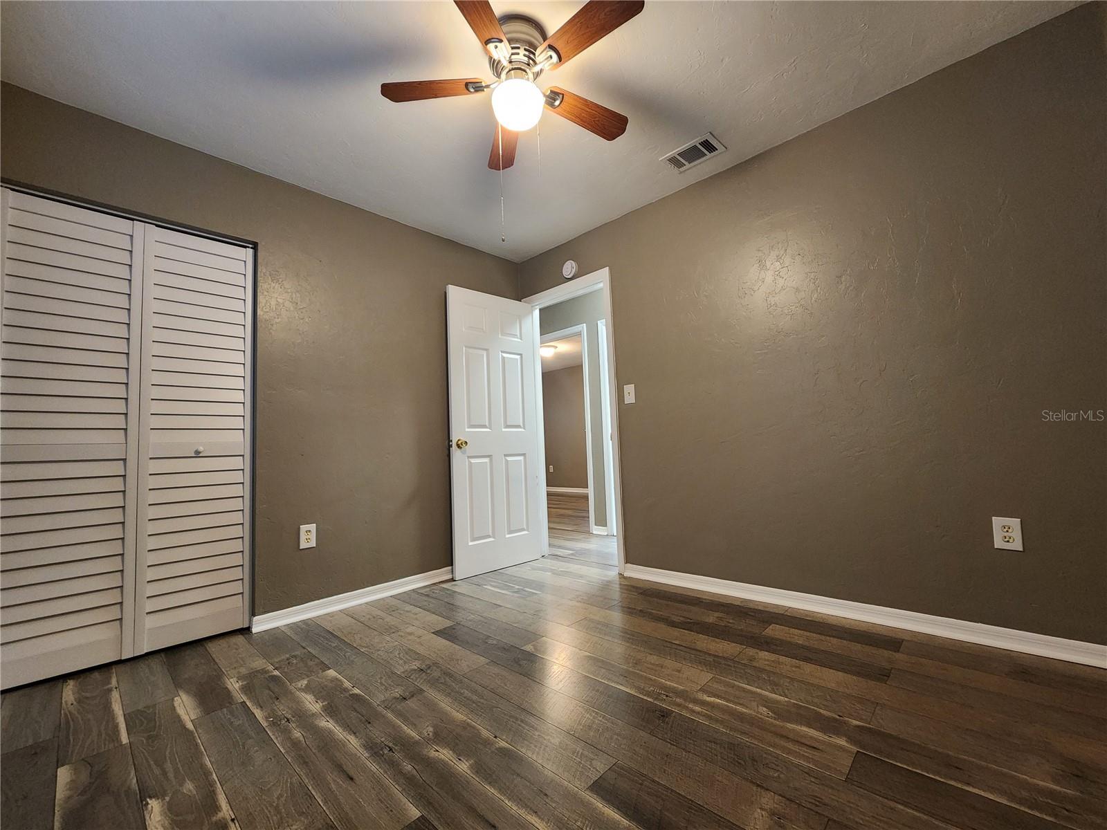 SOUTHSIDE TERRACE - Residential Lease