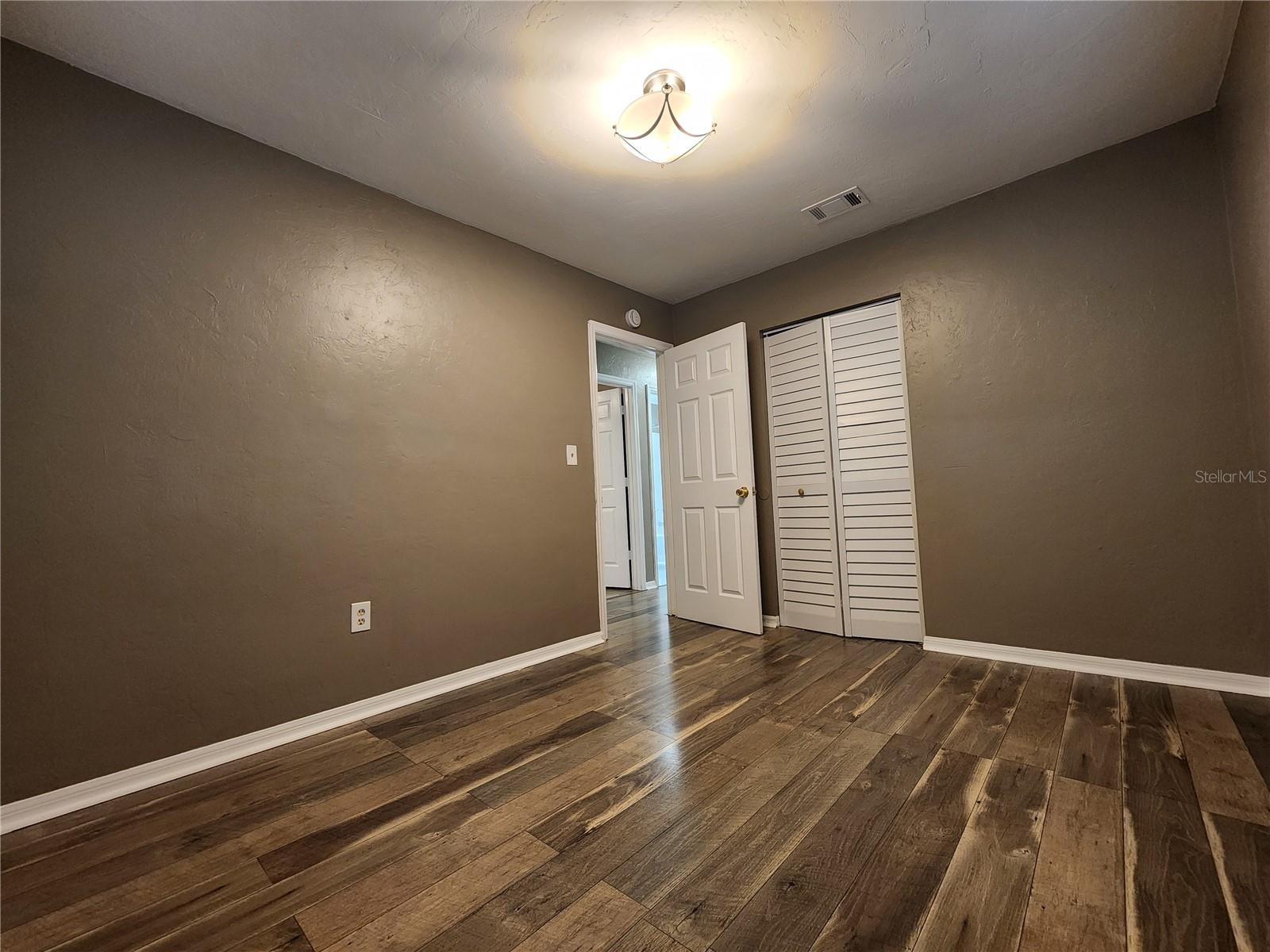 SOUTHSIDE TERRACE - Residential Lease