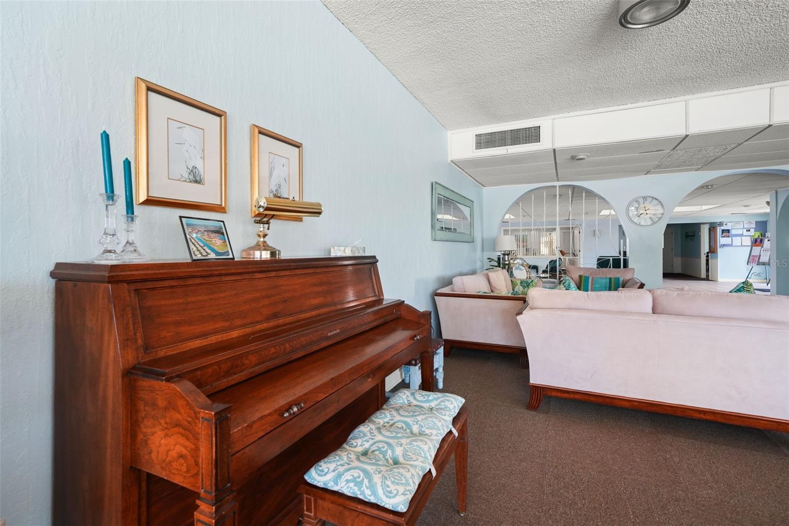 IMPERIAL COVE 10 - Residential