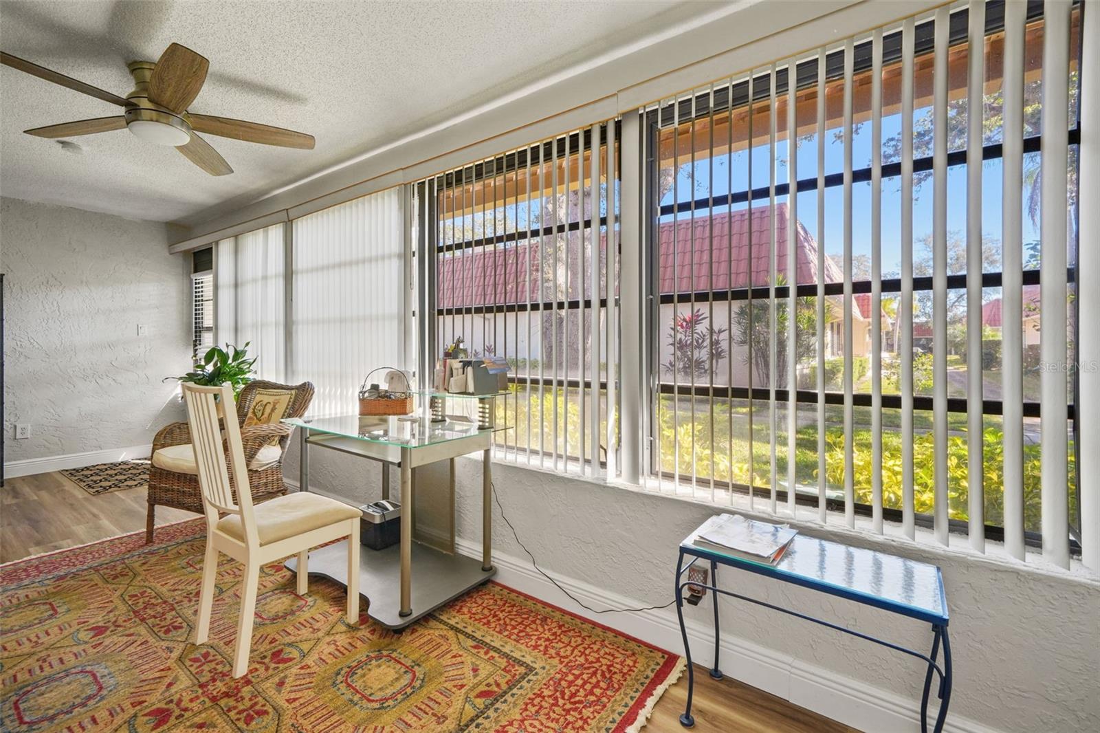 IMPERIAL COVE 10 - Residential