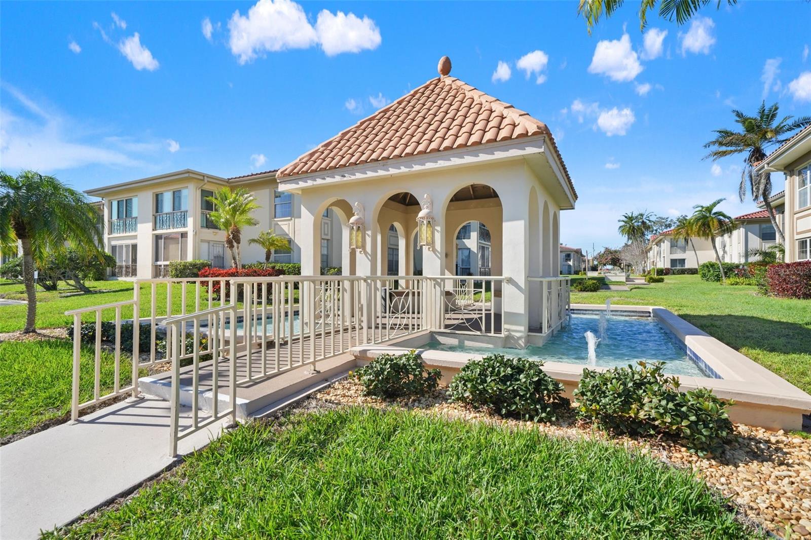 IMPERIAL COVE 10 - Residential