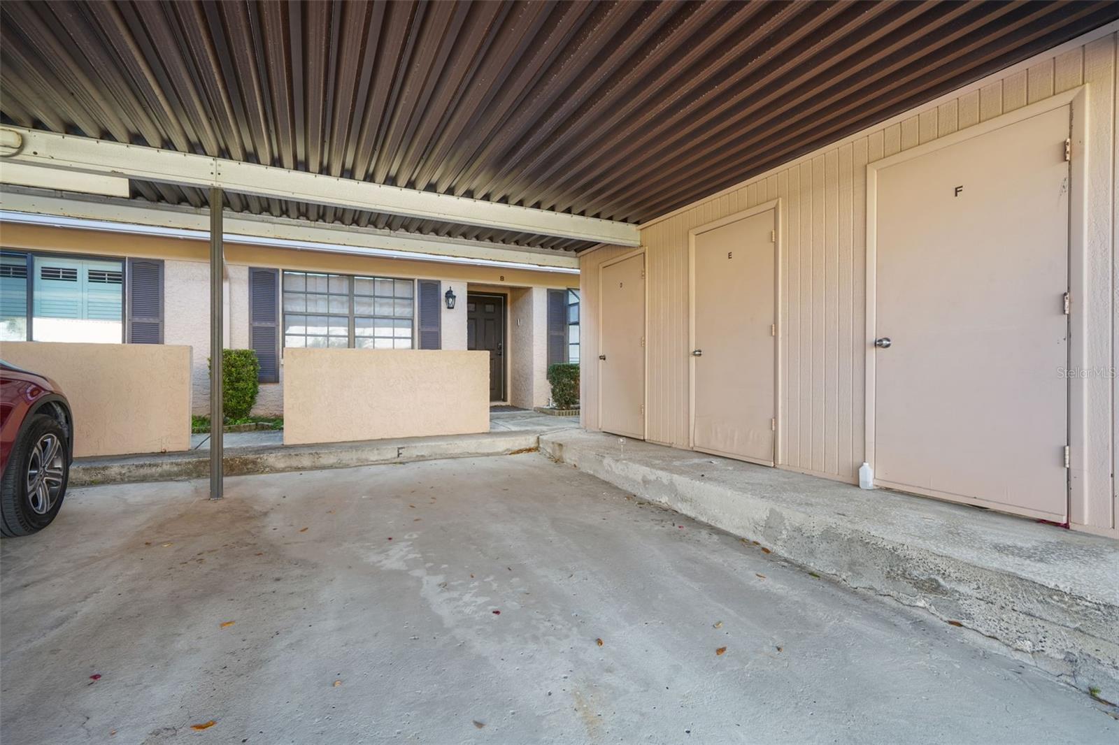 IMPERIAL COVE 10 - Residential