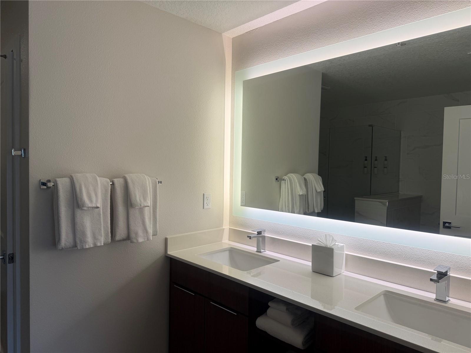 GROVE RESORT AND SPA CONDOMINIUM 2 - Residential