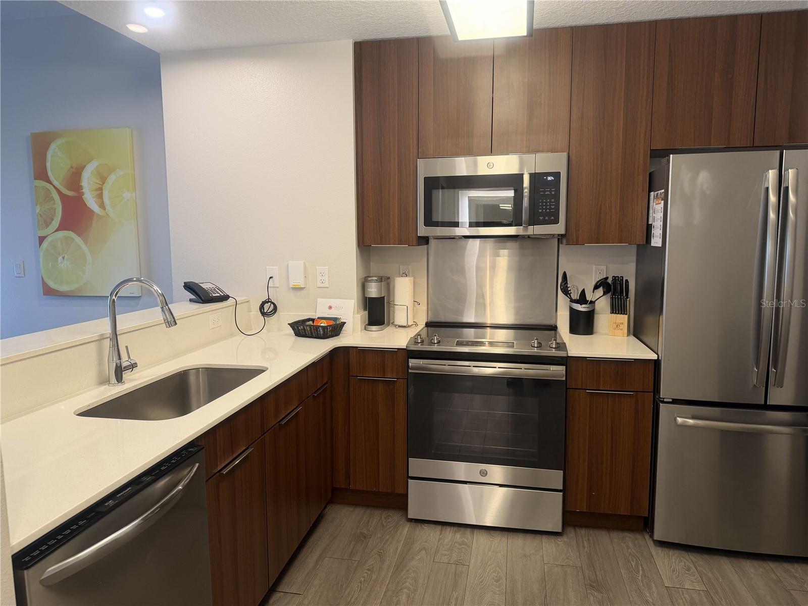 GROVE RESORT AND SPA CONDOMINIUM 2 - Residential