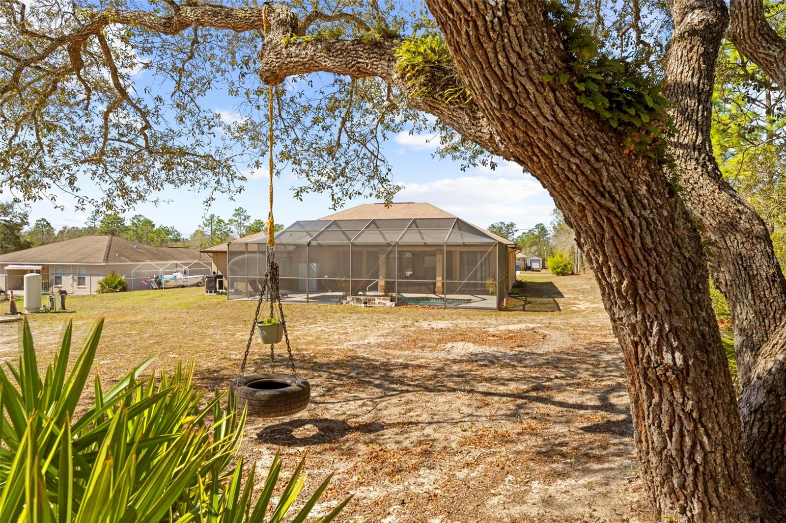 ROYAL HIGHLANDS - Residential