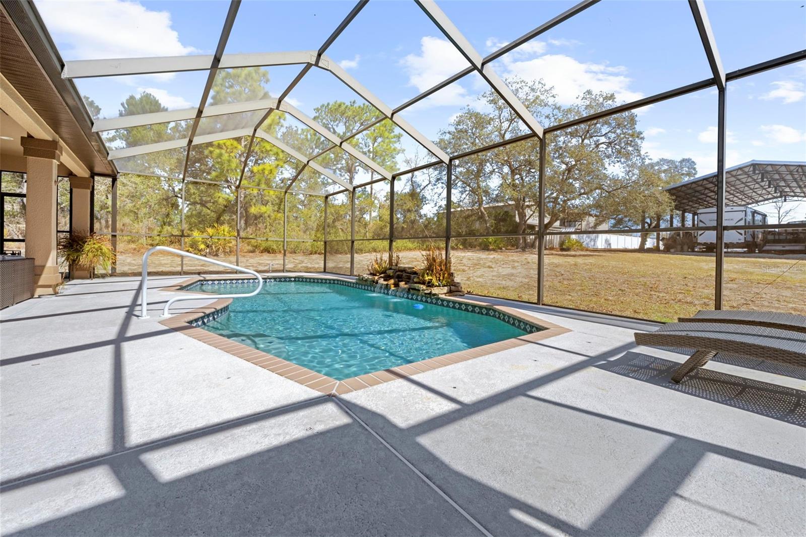 ROYAL HIGHLANDS - Residential