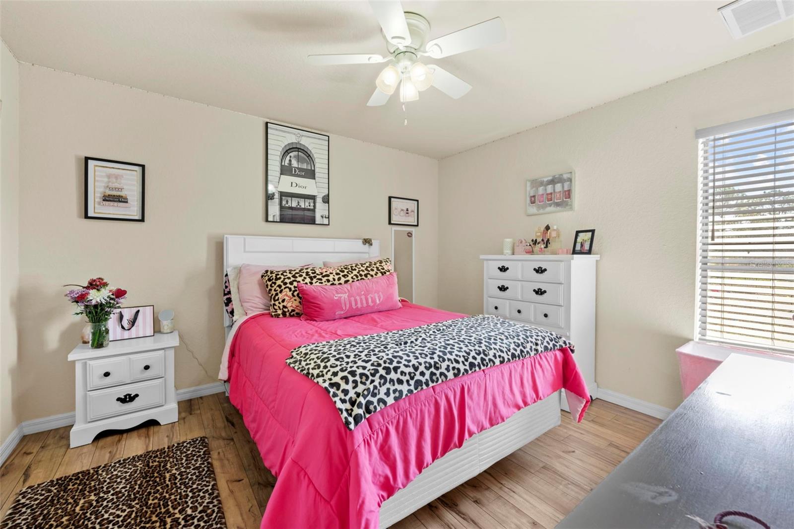 ROYAL HIGHLANDS - Residential