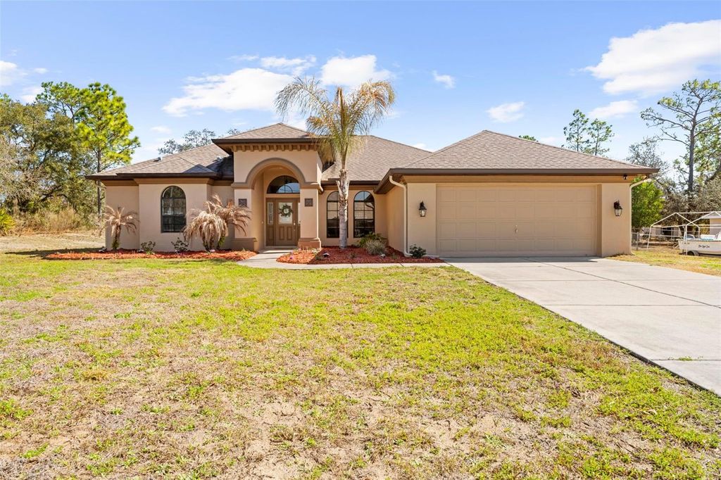 Photo of 11014 Wren Road, Brooksville, FL 34613 (MLS # W7883176)