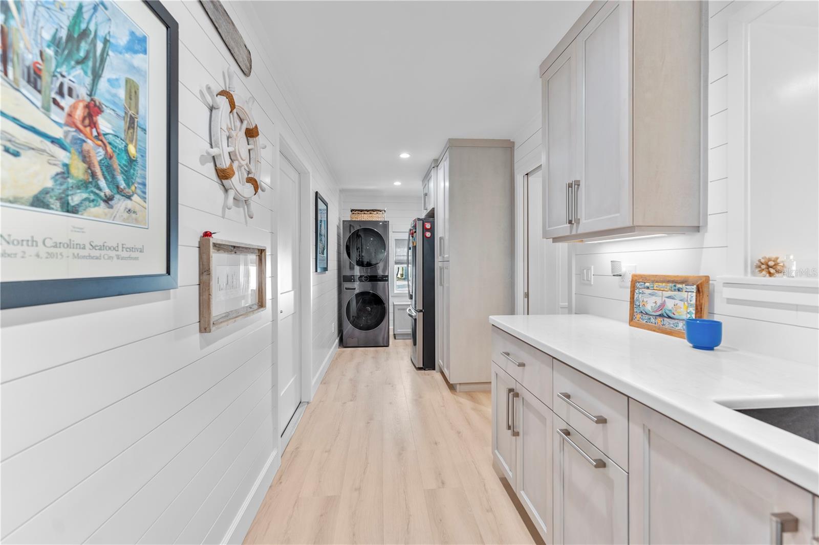 REPLAT/HALIFAX SHORES - Residential