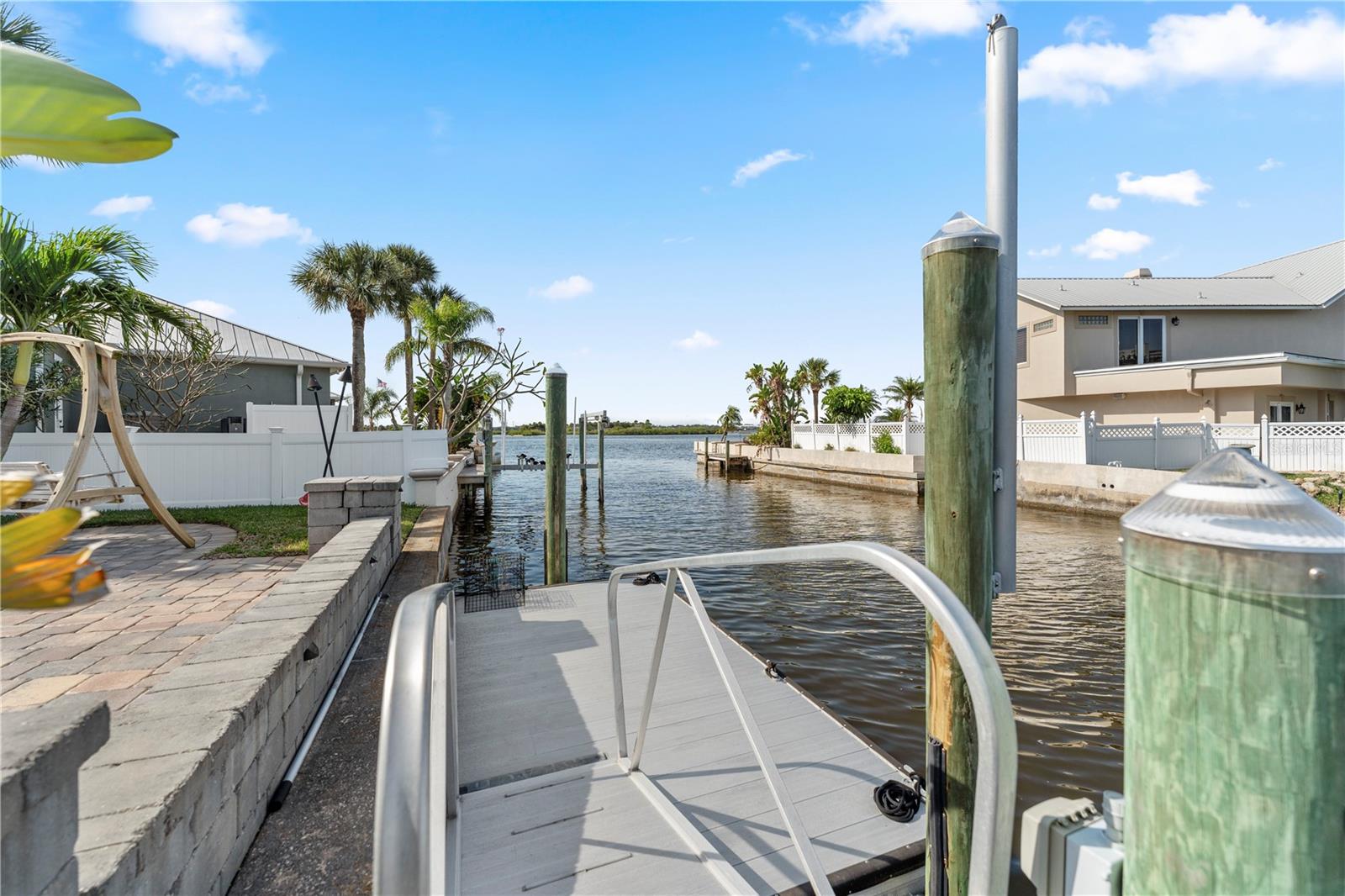 REPLAT/HALIFAX SHORES - Residential