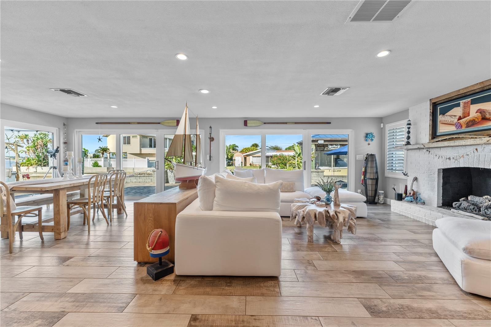 REPLAT/HALIFAX SHORES - Residential