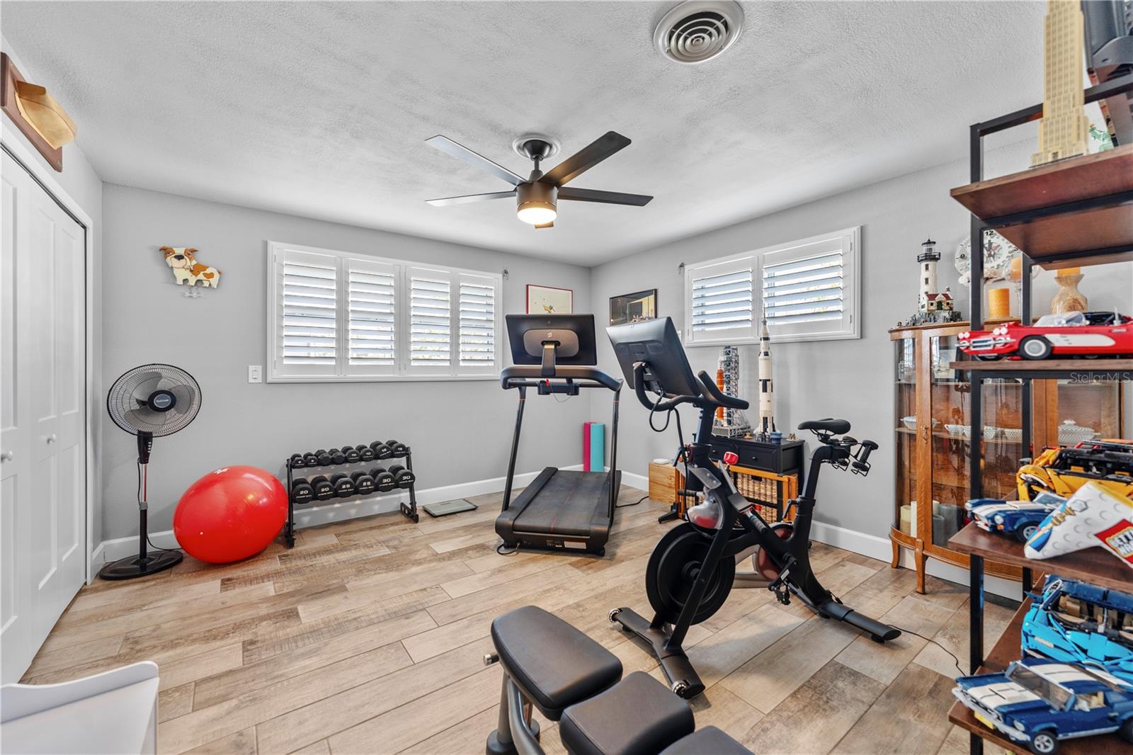 REPLAT/HALIFAX SHORES - Residential