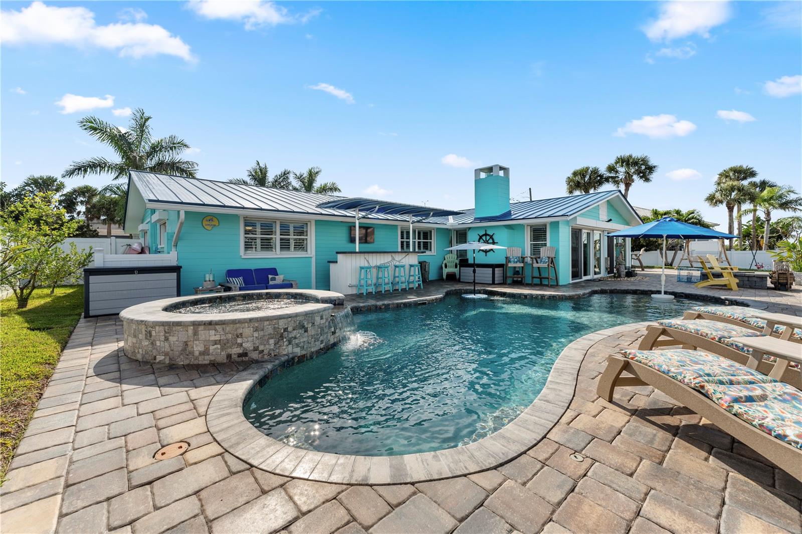 REPLAT/HALIFAX SHORES - Residential