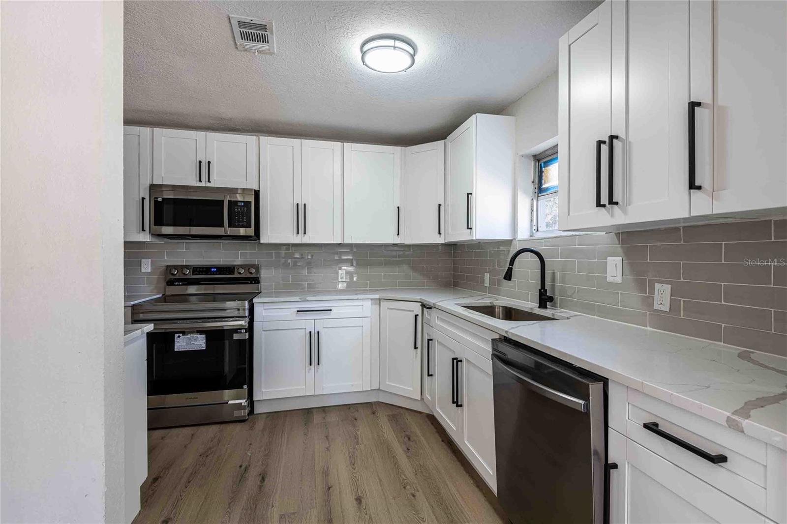 HANLEY HEIGHTS - Residential