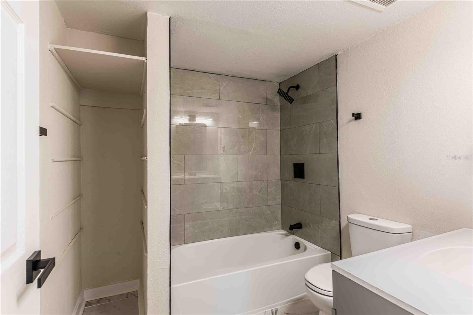 HANLEY HEIGHTS - Residential