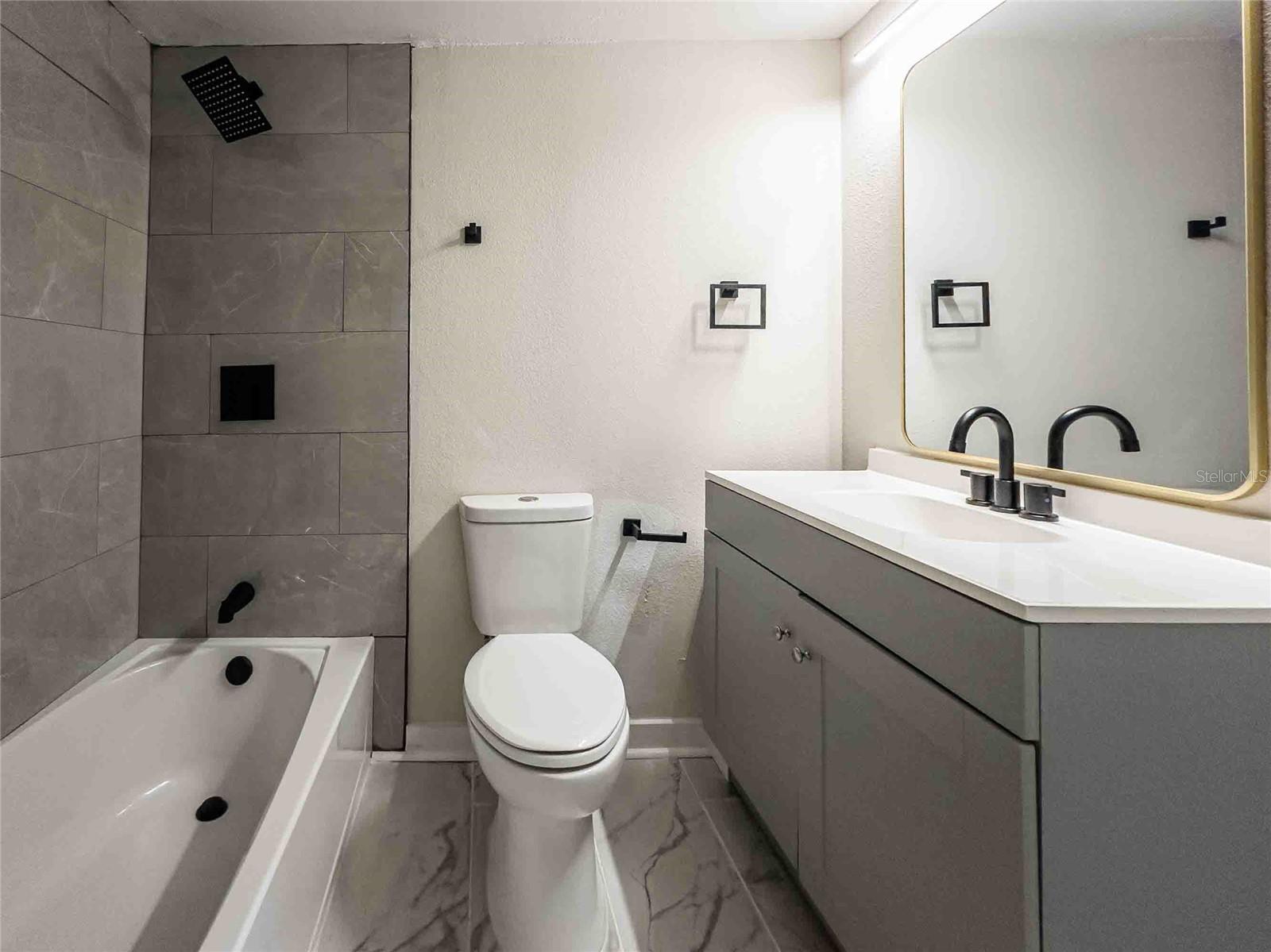 HANLEY HEIGHTS - Residential