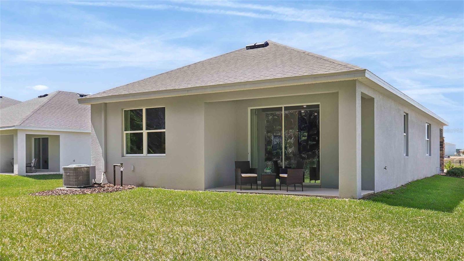 TWISTED OAKS - Residential