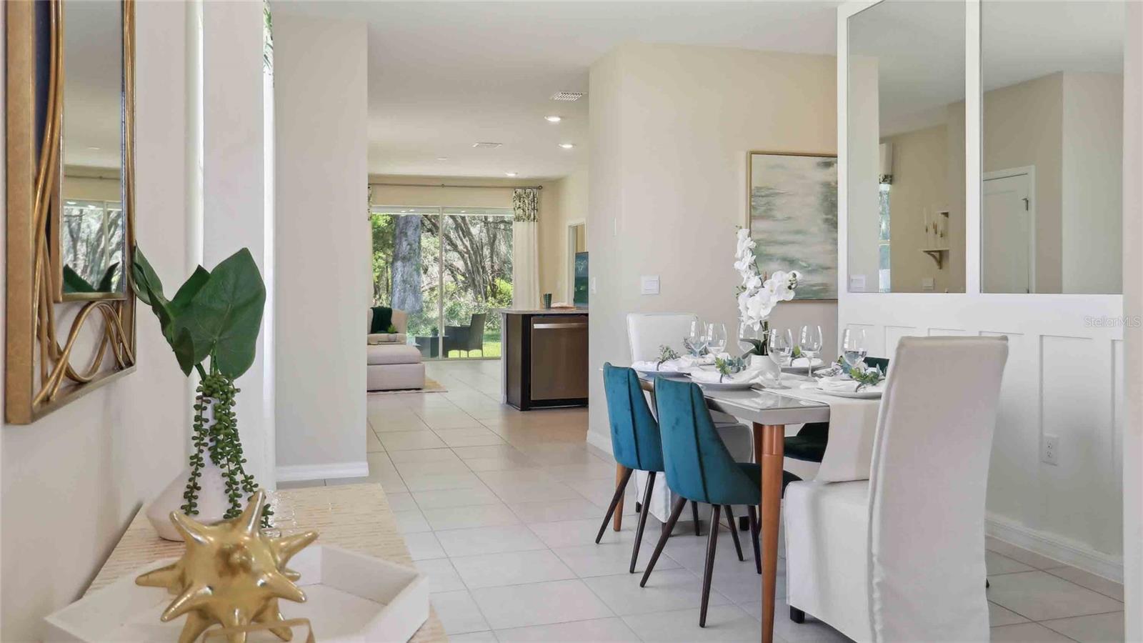 TWISTED OAKS - Residential
