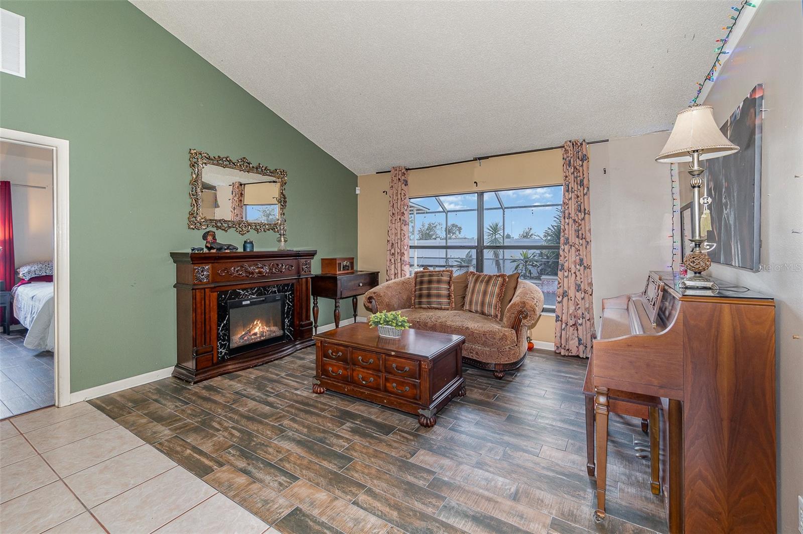 12972 BROAKFIELD CIRCLE