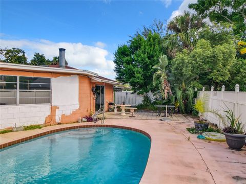 A home in WINTER PARK