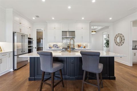 Tiny photo for 1609 Bellagio Loop, Tavares, FL 32778 (MLS # O6378652)