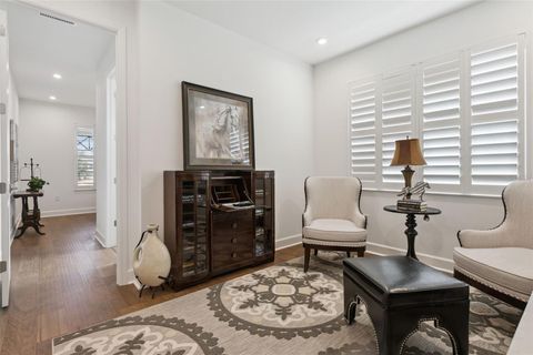 Tiny photo for 1609 Bellagio Loop, Tavares, FL 32778 (MLS # O6378652)