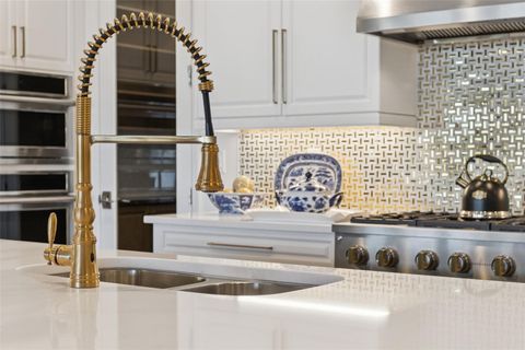 Tiny photo for 1609 Bellagio Loop, Tavares, FL 32778 (MLS # O6378652)