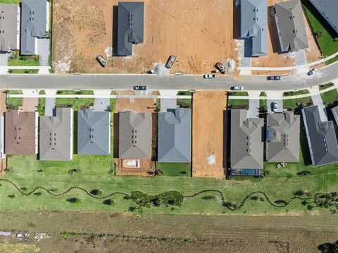 Tiny photo for 1609 Bellagio Loop, Tavares, FL 32778 (MLS # O6378652)