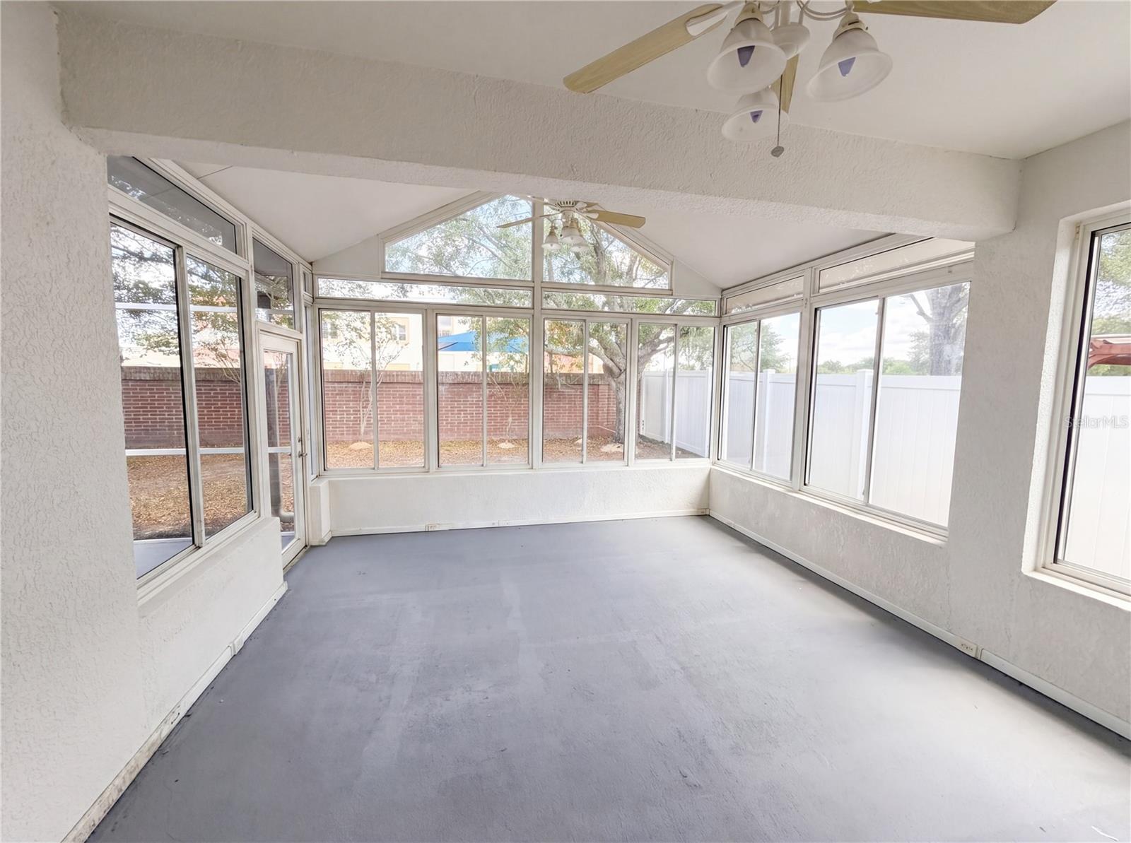 VISTA LAKES VILLAGE N-2 AMHURST - Residential