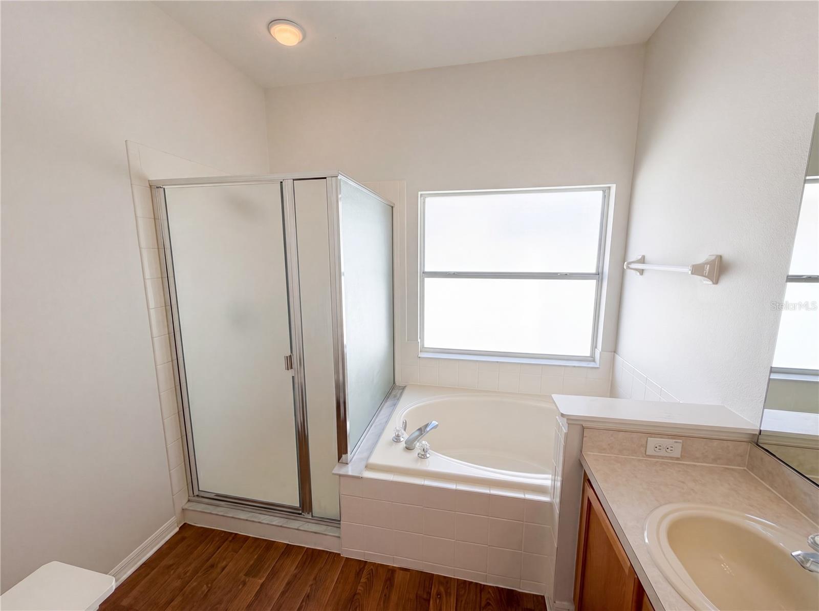 VISTA LAKES VILLAGE N-2 AMHURST - Residential