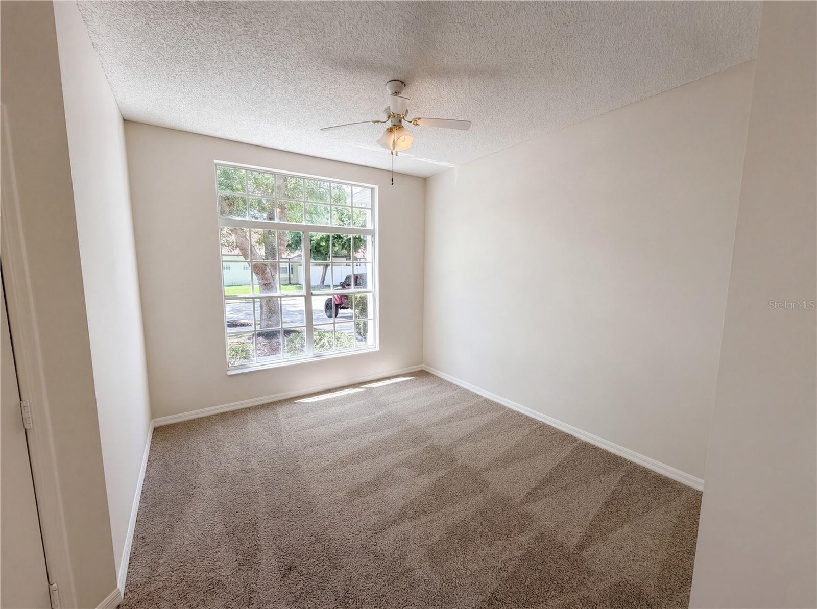 VISTA LAKES VILLAGE N-2 AMHURST - Residential