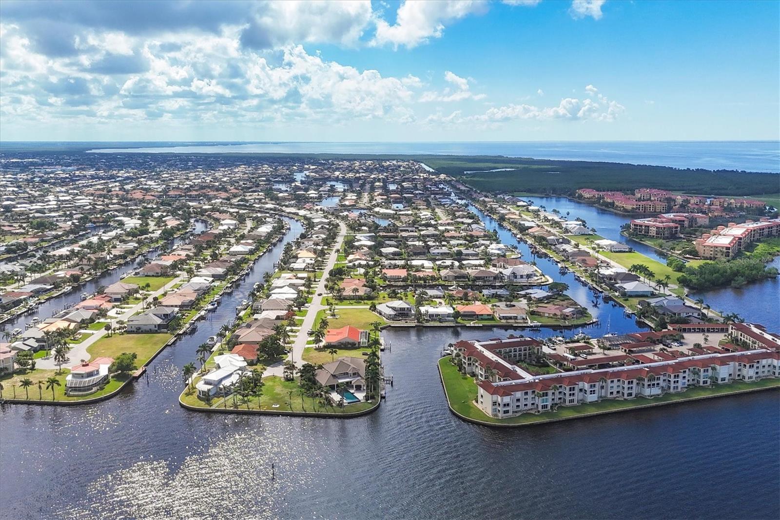 PUNTA GORDA ISLES SEC 04 - Land