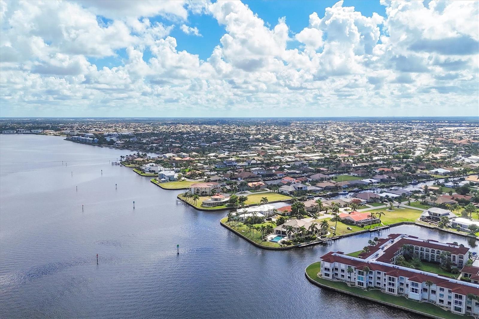 PUNTA GORDA ISLES SEC 04 - Land