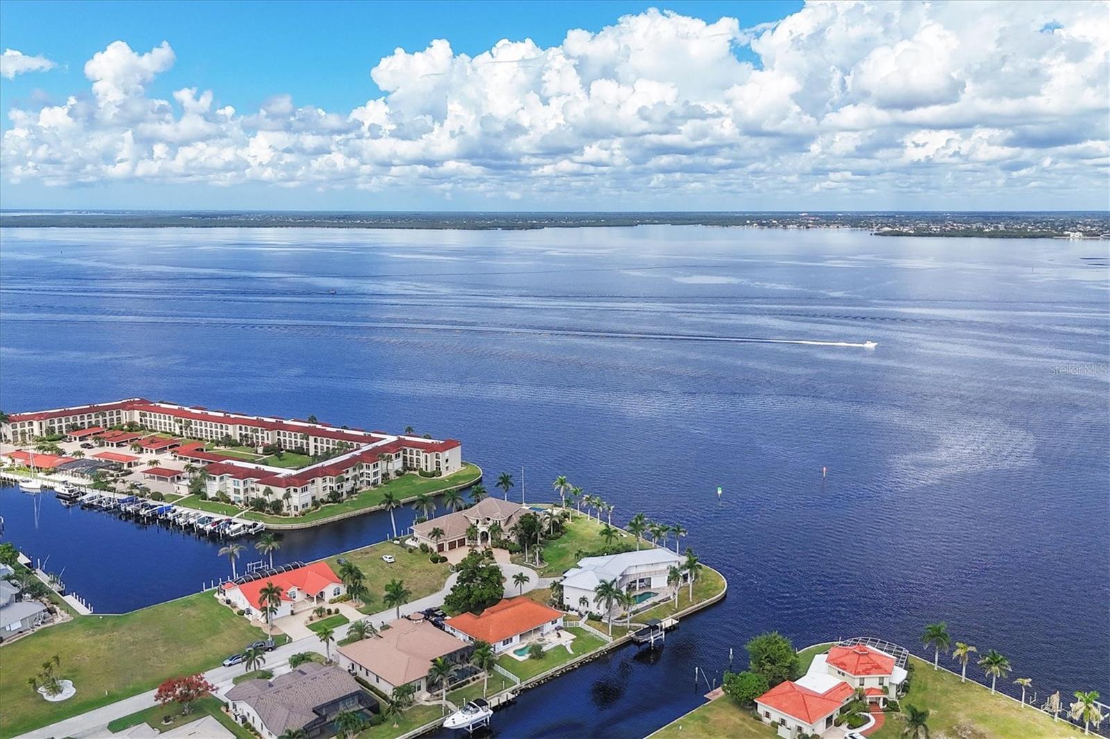 PUNTA GORDA ISLES SEC 04 - Land