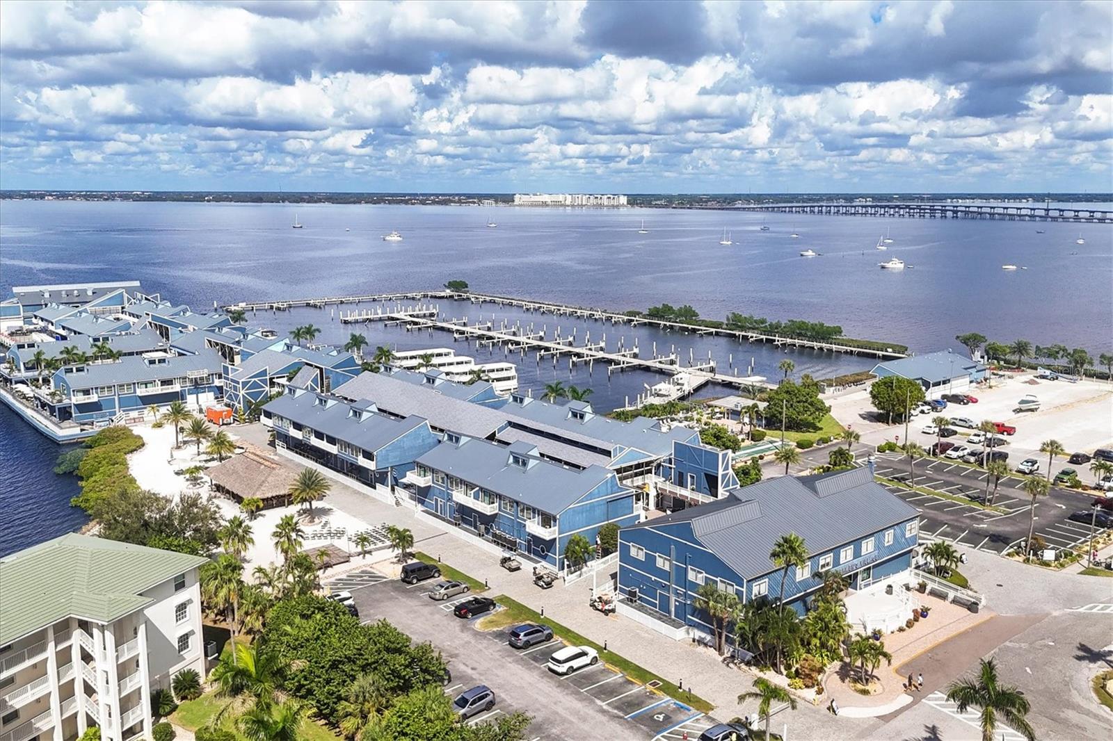 PUNTA GORDA ISLES SEC 04 - Land