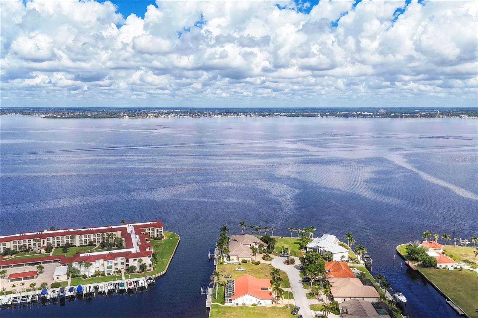 PUNTA GORDA ISLES SEC 04 - Land