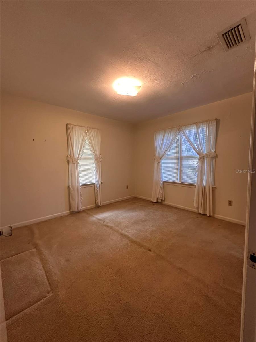 ALVAREZ GRANT - Residential