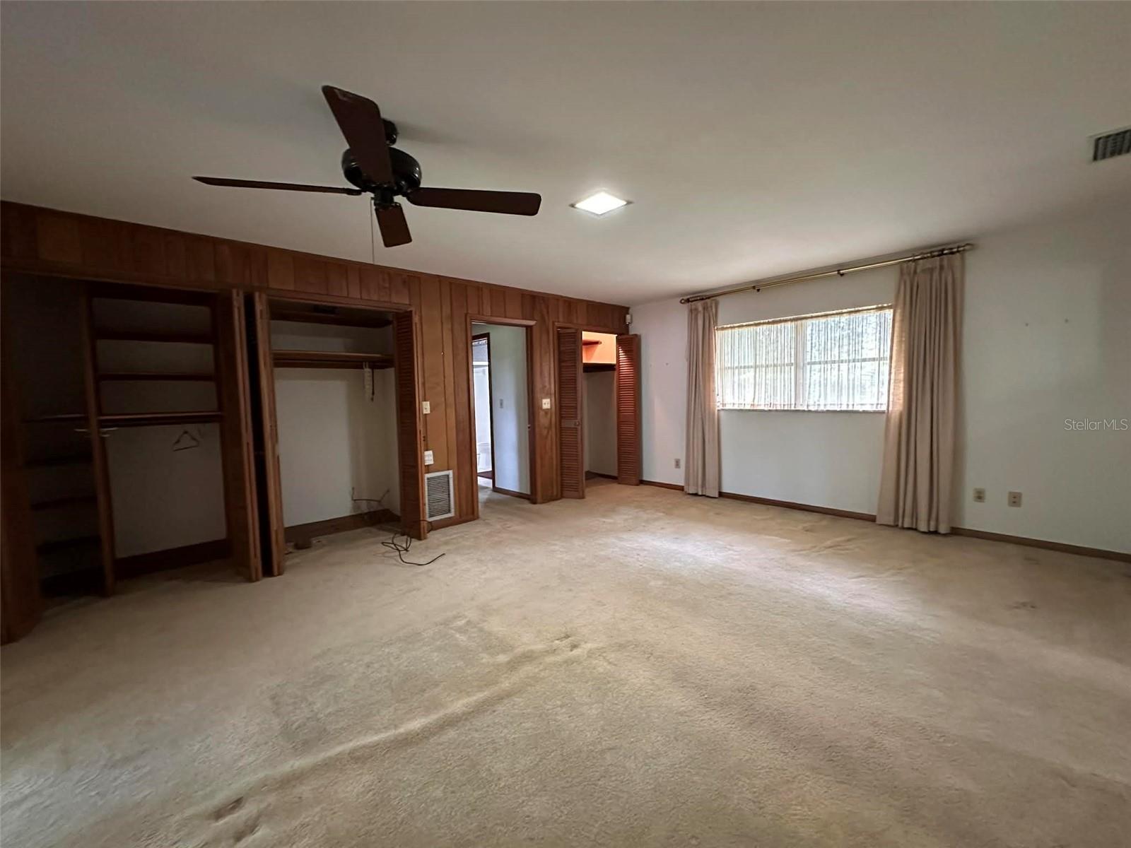 ALVAREZ GRANT - Residential