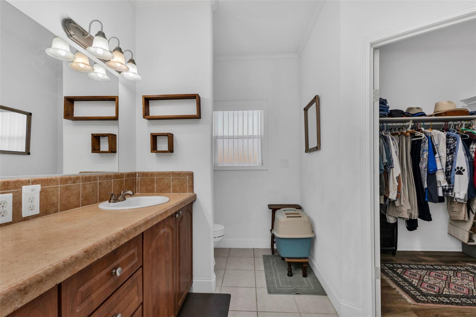 CHARLOTTE RANCHETTES 152 - Residential