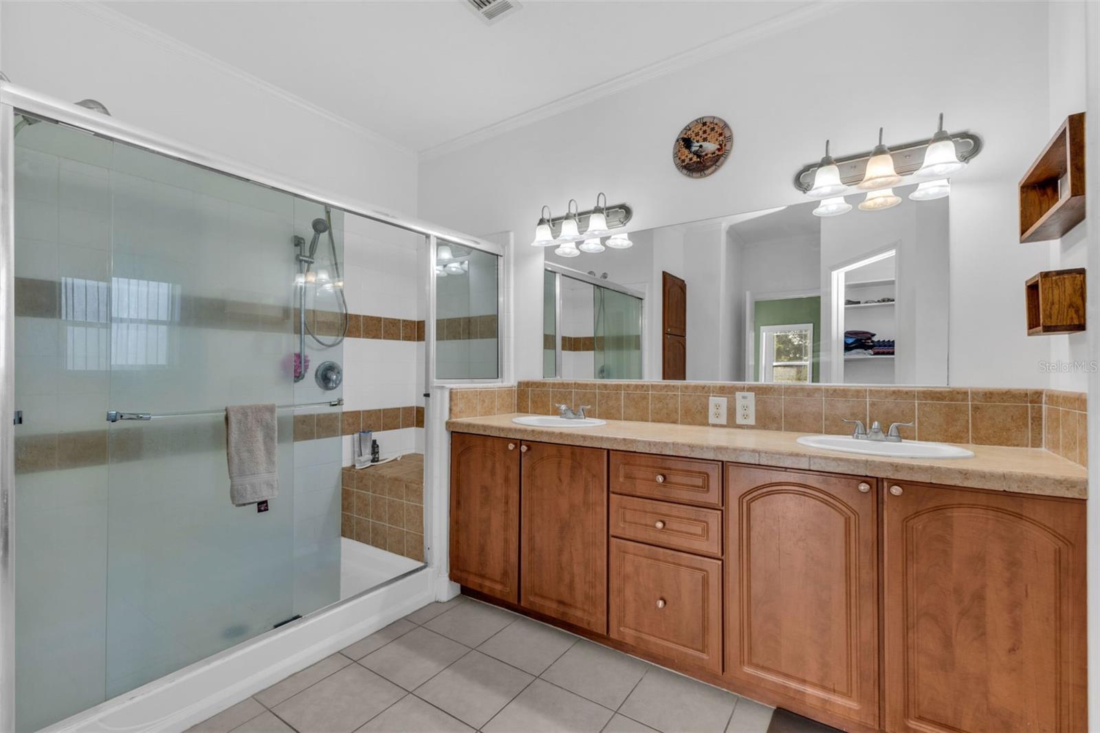 CHARLOTTE RANCHETTES 152 - Residential