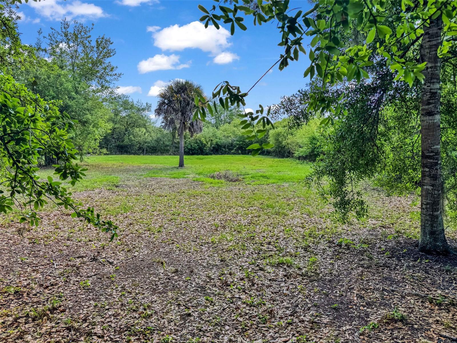 CHARLOTTE RANCHETTES 152 - Residential