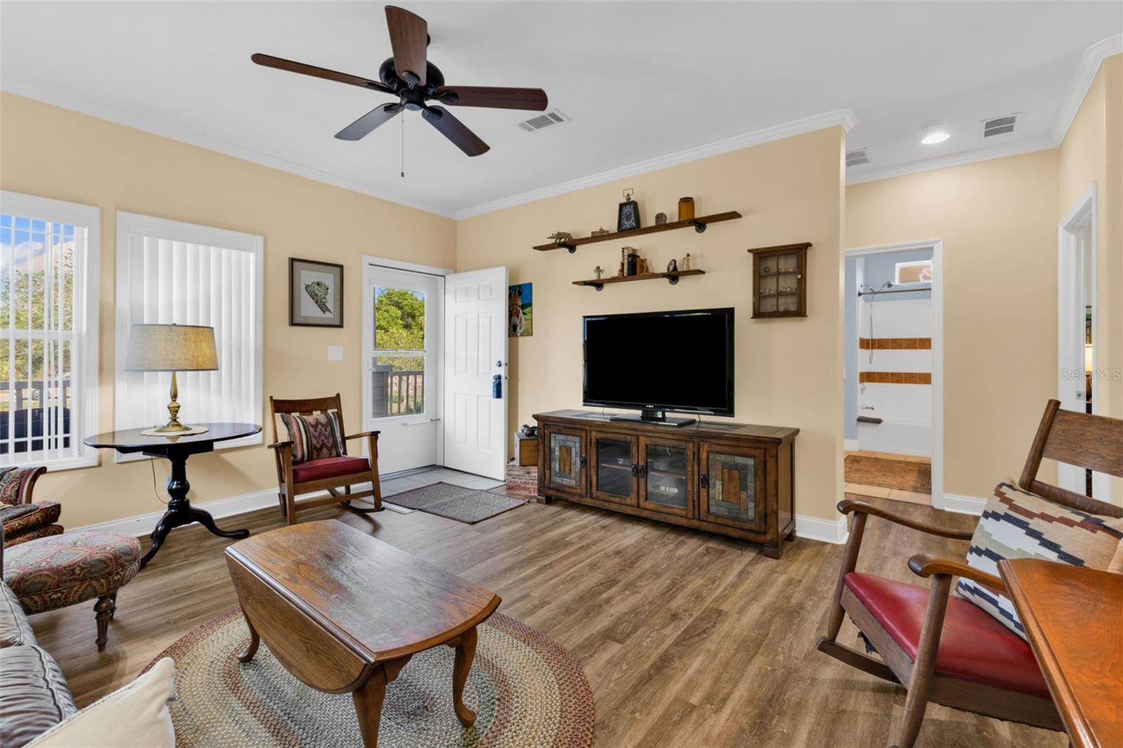 CHARLOTTE RANCHETTES 152 - Residential