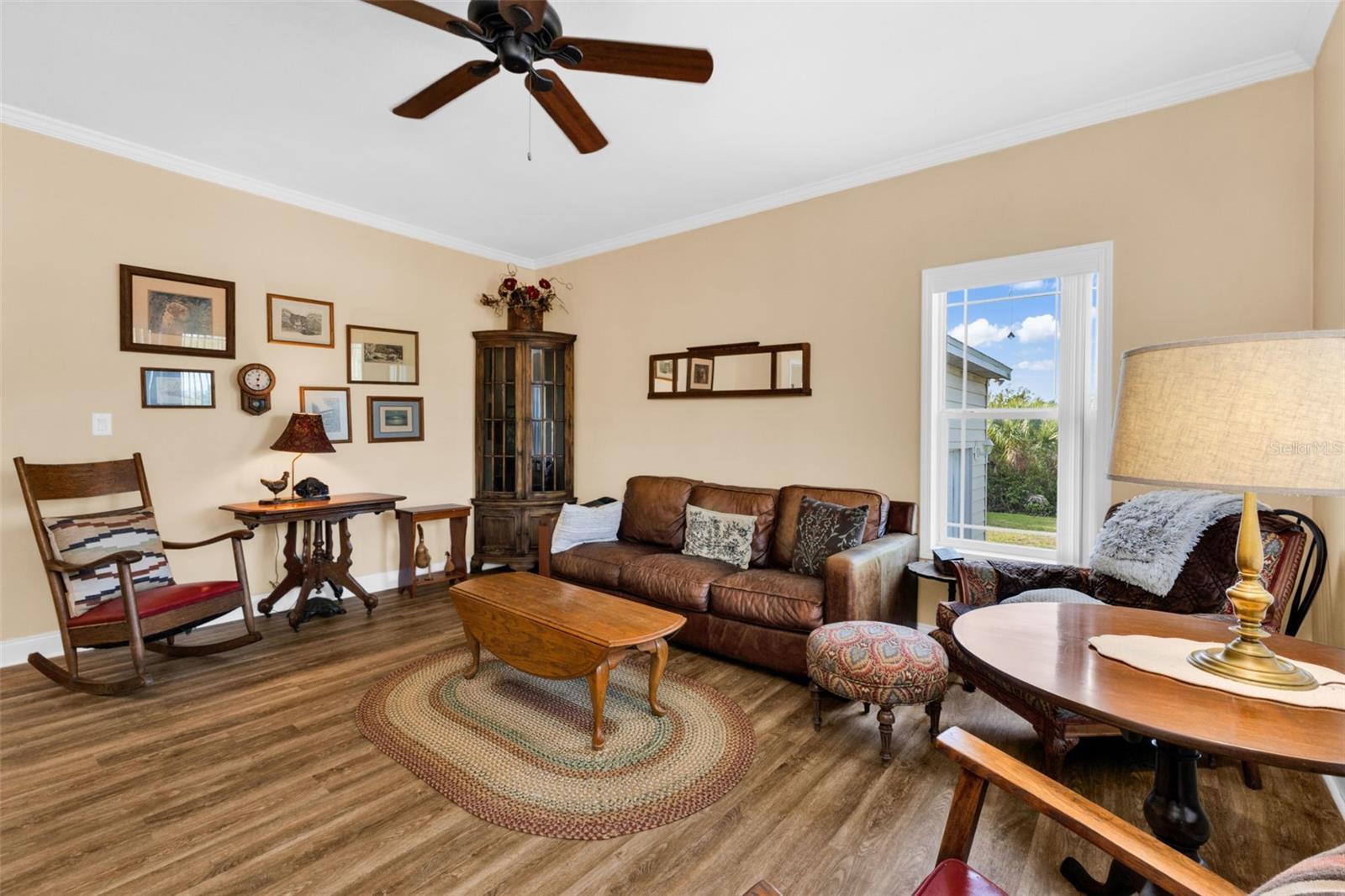 7392 SWISS BOULEVARD