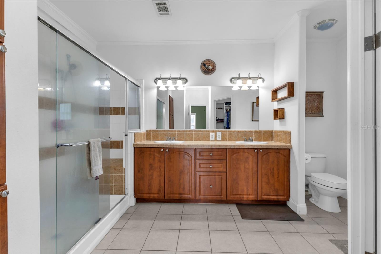 CHARLOTTE RANCHETTES 152 - Residential