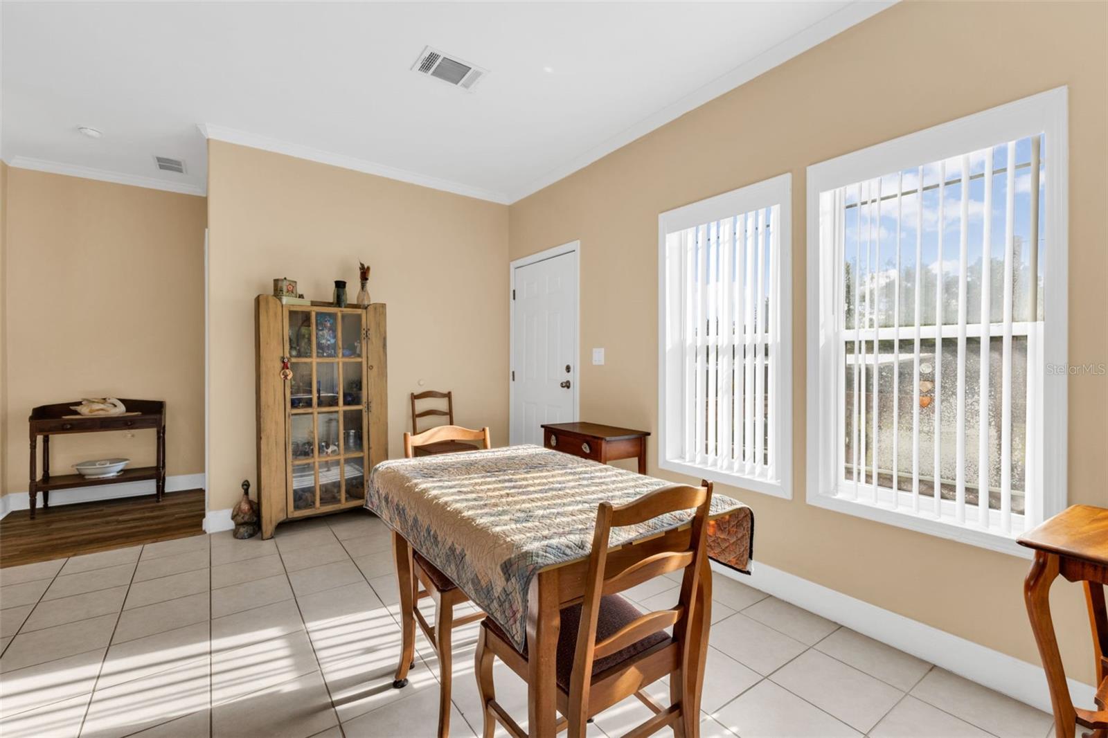 CHARLOTTE RANCHETTES 152 - Residential