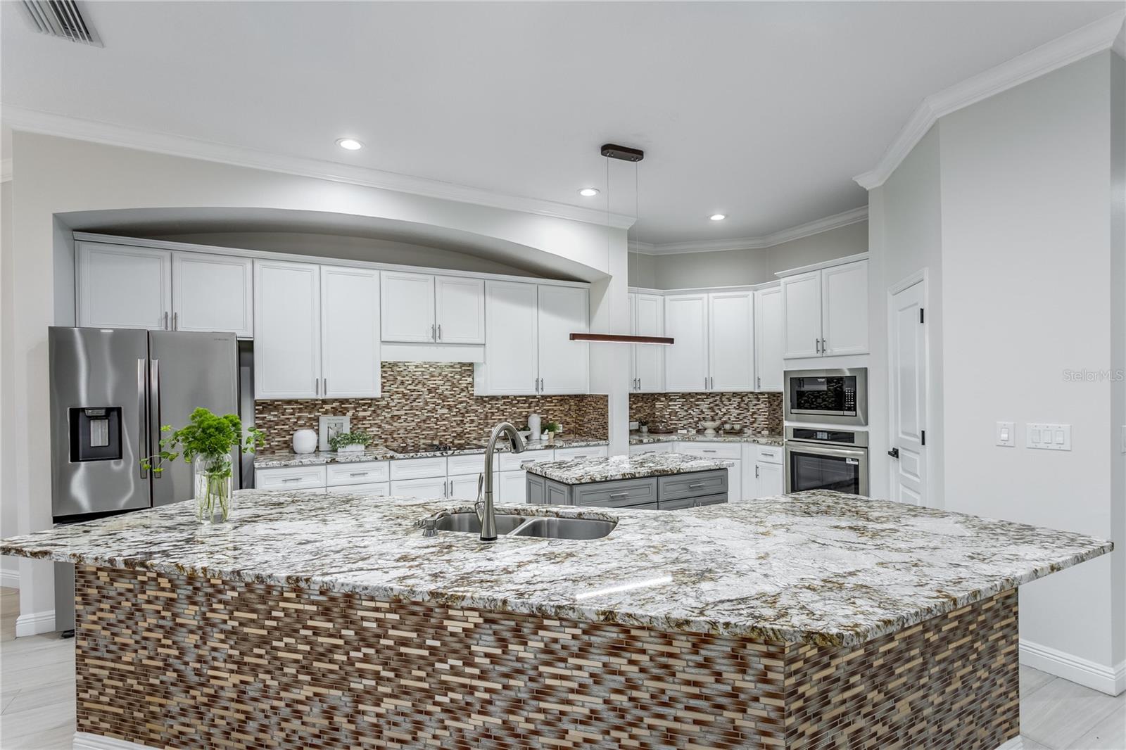 WATERCHASE PH 1 - Residential