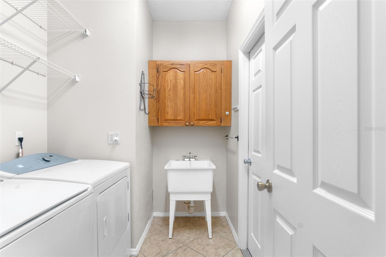 WELLINGTON CHASE - Residential