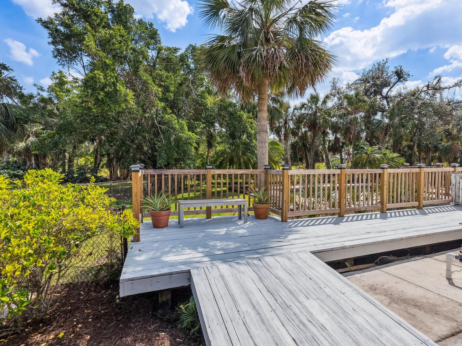 BENEVA OAKS - Residential