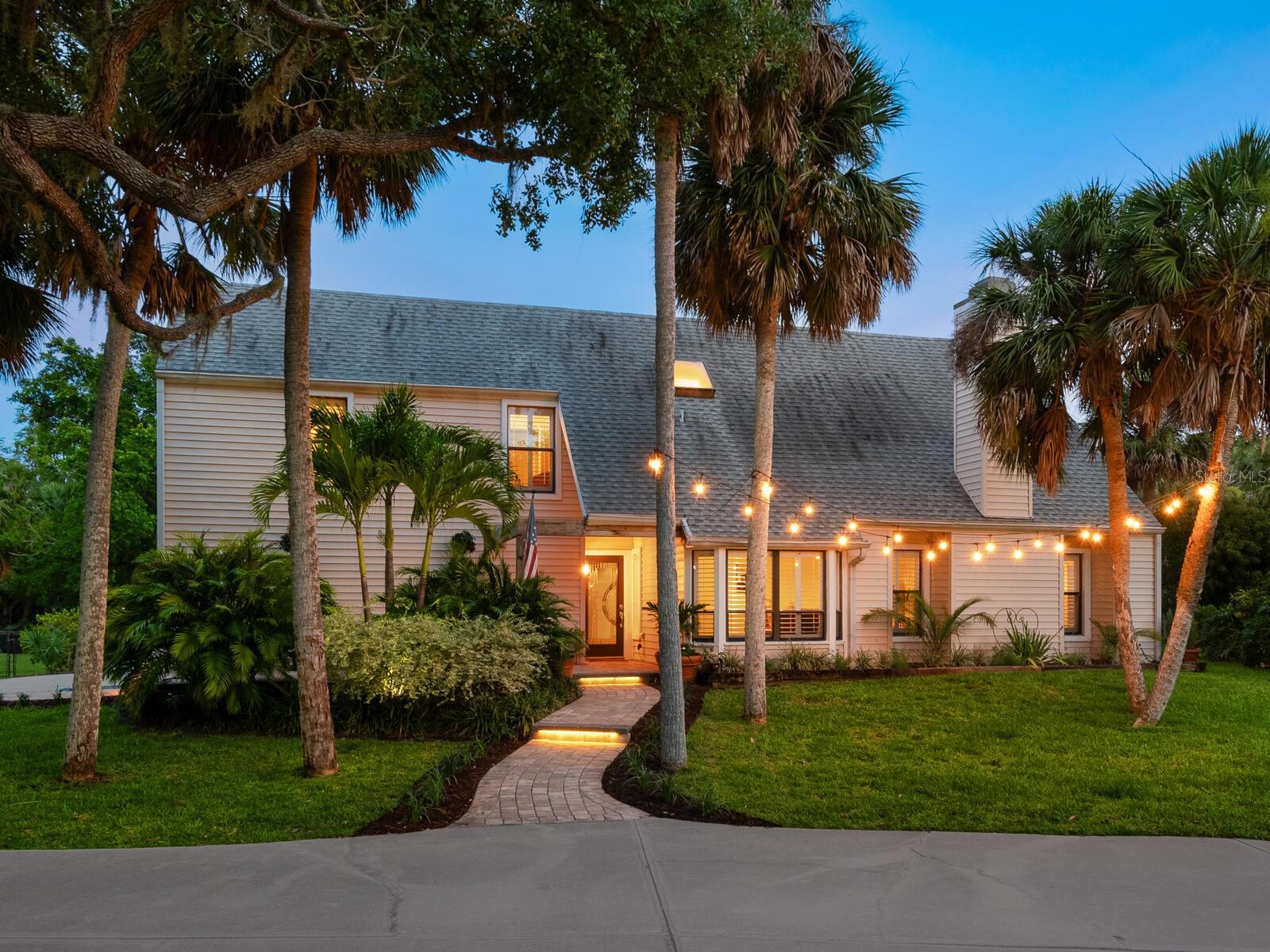 BENEVA OAKS - Residential