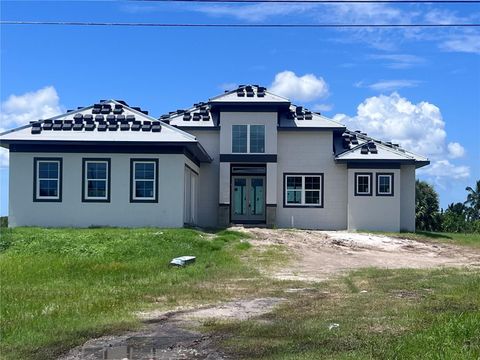 A home in PORT CHARLOTTE